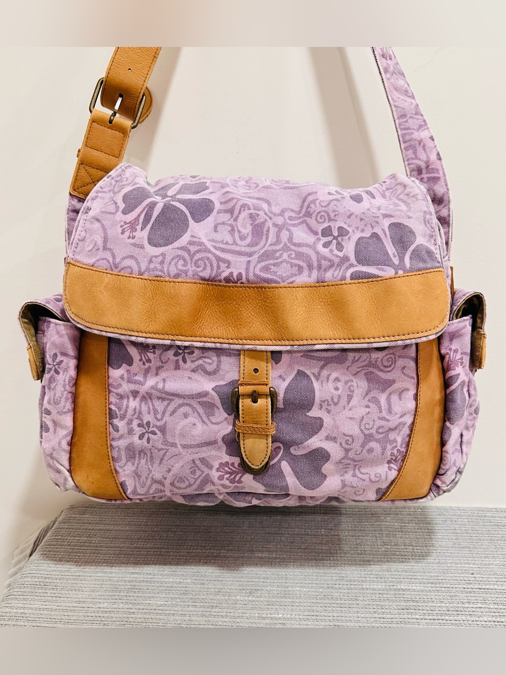 VTG L.L. Bean Canvas Messenger Bag Purple Tropical Floral Hibiscus Y2K Leather